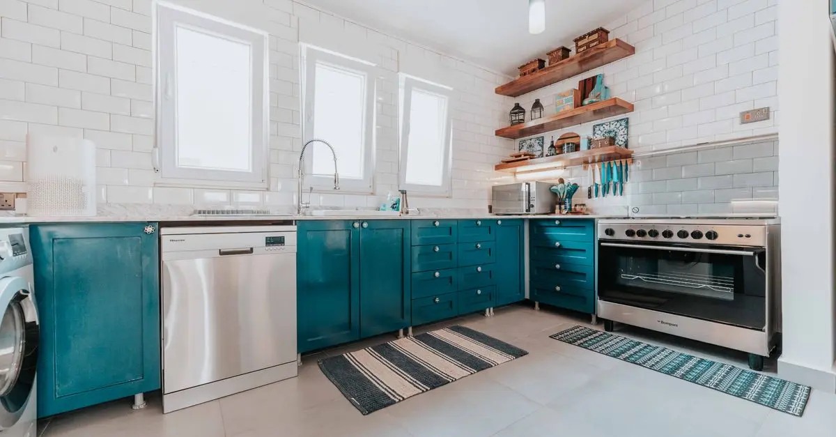 10 formas de renovar tu cocina sin gastar mucho