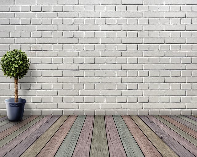 10 trucos para decorar con papel tapiz económico y atractivo